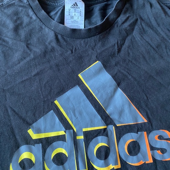 Preworn black adidas t-shirt size M - Picture 2 of 5